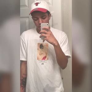 Meet your Posher, Keanu